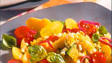 Sommerlicher Kartoffelsalat Rezept - Foto: LECKER @ Bauer Media Group
