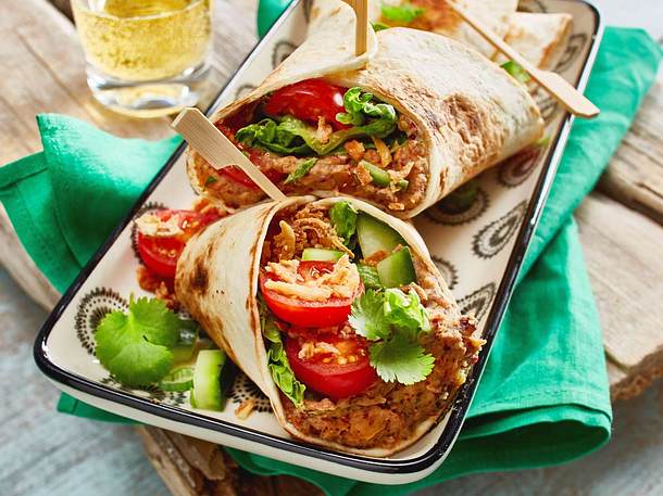 Sommerwraps mit Bohnen-Aprikosen-Hummus Rezept