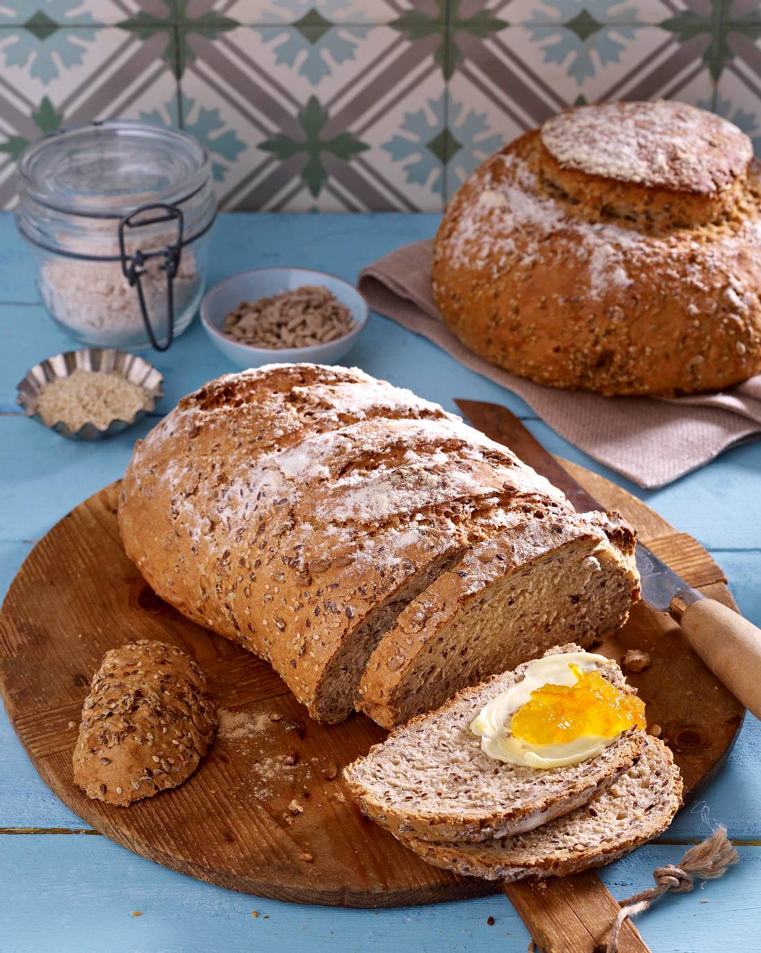 Sonnenblumenkern-Brot Rezept | LECKER