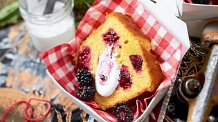 Sonnenschein-Brombeer-Kuchen Rezept - Foto: LECKER @ Bauer Media Group Sonnenschein-Brombeer-Kuchen Rezept - Foto: LECKER @ Bauer Media Group