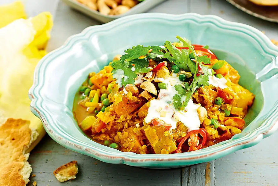Sonniges Linsencurry mit Cashews Rezept Sonniges Linsencurry mit Cashews Rezept