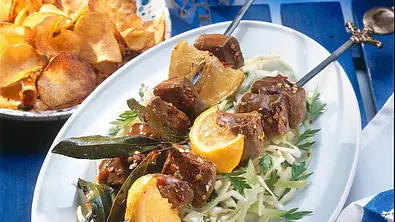 Souvlaki mit Krautsalat Rezept - Foto: LECKER @ Bauer Media Group