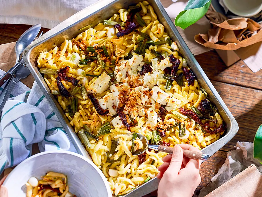 Spätsommerliche Käsespätzle aus dem Ofen 