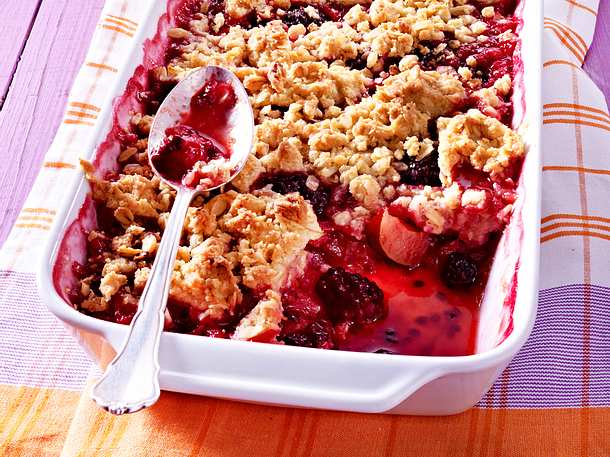 Spätsommer-Crisp mit Früchten Rezept Spätsommer-Crisp mit Früchten Rezept