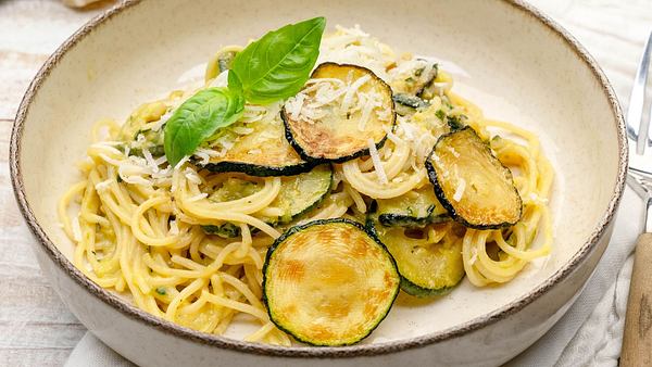 Spaghetti alla Nerano (Italienische Zucchini-Pasta) - Foto: ShowHeroes