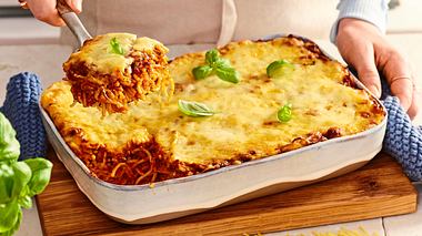 Spaghetti-bolo-Lasagne Rezept - Foto: House of Food / Bauer Food Experts KG