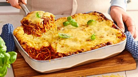 Spaghetti-bolo-Lasagne Rezept - Foto: House of Food / Bauer Food Experts KG