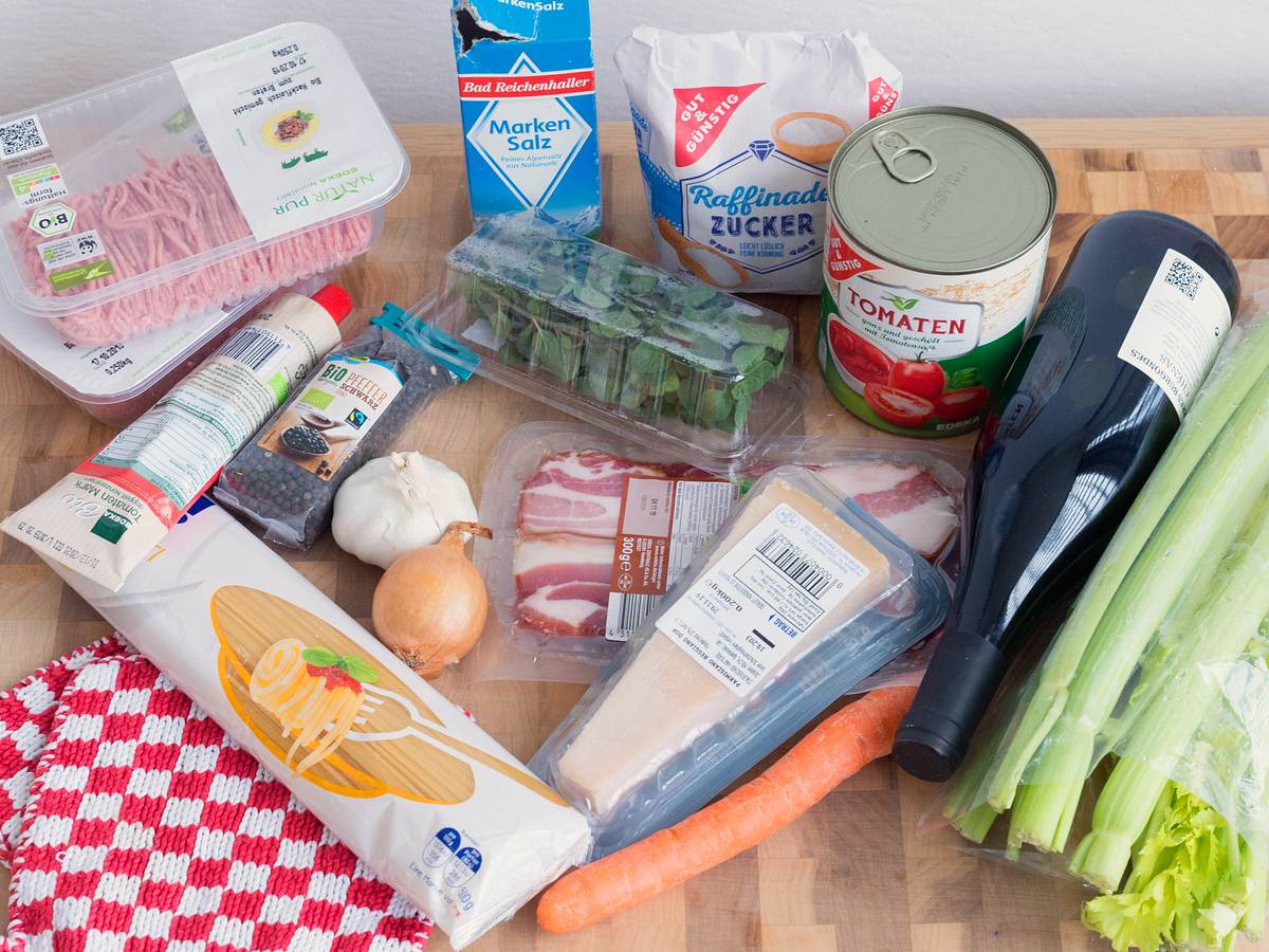 Spaghetti bolognese-Zutaten verpackt