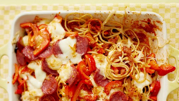 Schnelles Spaghetti-Gratin - Foto: House of Food / Bauer Food Experts KG