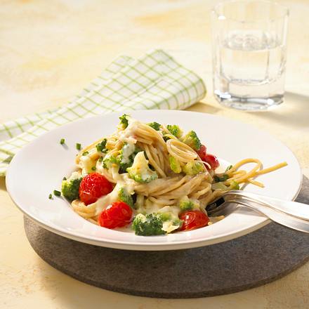 Spaghetti mit Broccoli-Käse-Soße Rezept Spaghetti mit Broccoli-Käse-Soße Rezept