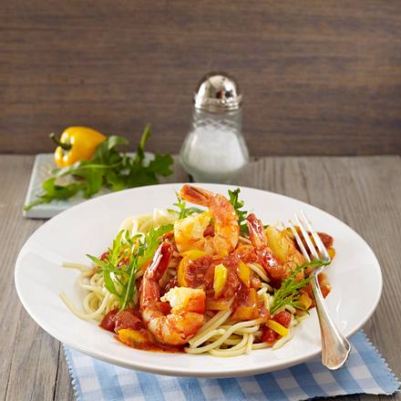 Spaghetti mit fruchtiger Tomatensoße und Garnelen (Grundsoße + Varianten) Rezept Spaghetti mit fruchtiger Tomatensoße und Garnelen (Grundsoße + Varianten) Rezept