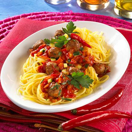 Spaghetti mit Hackbällchen Rezept Spaghetti mit Hackbällchen Rezept