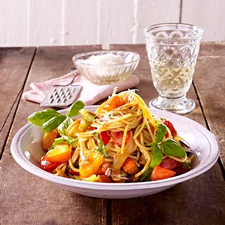 Spaghetti mit Kürbis-Sugo Rezept Spaghetti mit Kürbis-Sugo Rezept