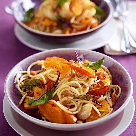 Spaghetti mit Kürbis und Bacon Rezept Spaghetti mit Kürbis und Bacon Rezept