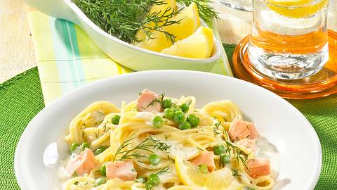 Spaghetti mit Lachs und Erbsen Rezept - Foto: Först, Thomas