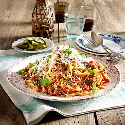 Spaghetti mit No-cook-Tomatensoße Rezept