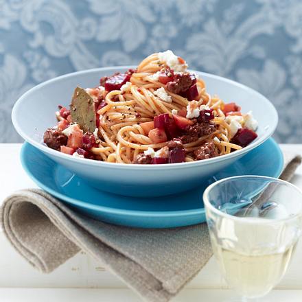 Spaghetti mit Rote-Bete-Bolognese Rezept