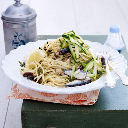 Spaghetti mit Sardinen Rezept Spaghetti mit Sardinen Rezept