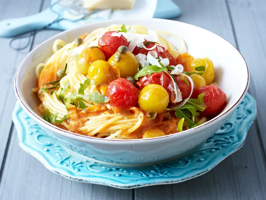 Spaghetti mit Schmortomaten Rezept Spaghetti mit Schmortomaten Rezept