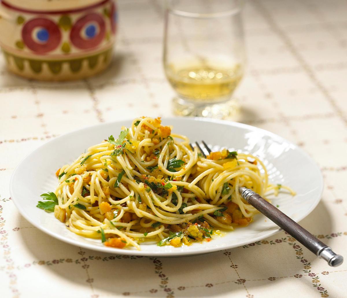 Spaghetti mit Weißbrotbrösel Rezept