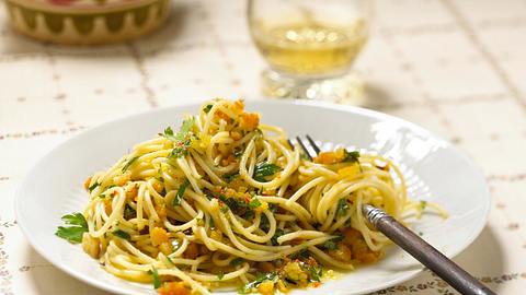 Spaghetti mit Weißbrotbrösel Rezept - Foto: Pretscher, Tillmann