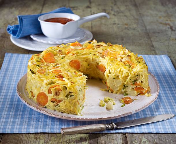 Spaghettikranz mit buntem Gemüse Rezept Spaghettikranz mit buntem Gemüse Rezept
