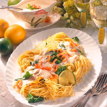 Spaghettini mit Zitronen-Lachs-Soße Rezept
