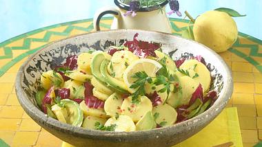 Spanischer Zitronen-Kartoffelsalat Rezept - Foto: House of Food / Bauer Food Experts KG
