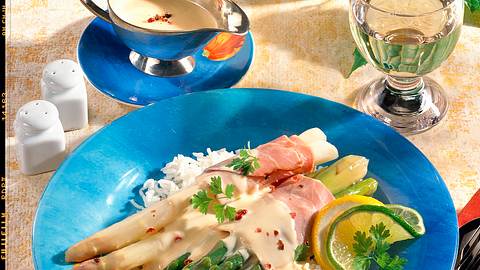 Spargel auf Reis Rezept - Foto: House of Food / Bauer Food Experts KG