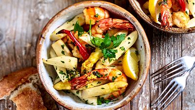 Spargel-Garnelen-Pfanne Quell der Vitalität Rezept - Foto: House of Food / Bauer Food Experts KG