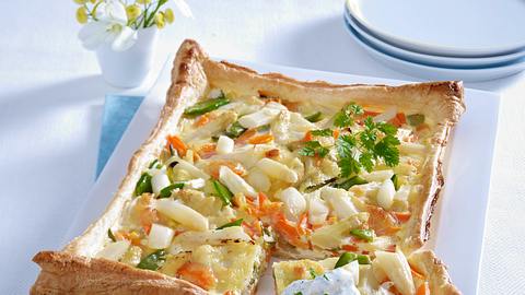 Spargel-Gemüse-Tarte Rezept - Foto: House of Food / Bauer Food Experts KG