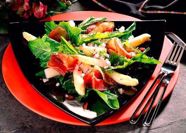 Spargel-Löwenzahnsalat Rezept Spargel-Löwenzahnsalat Rezept