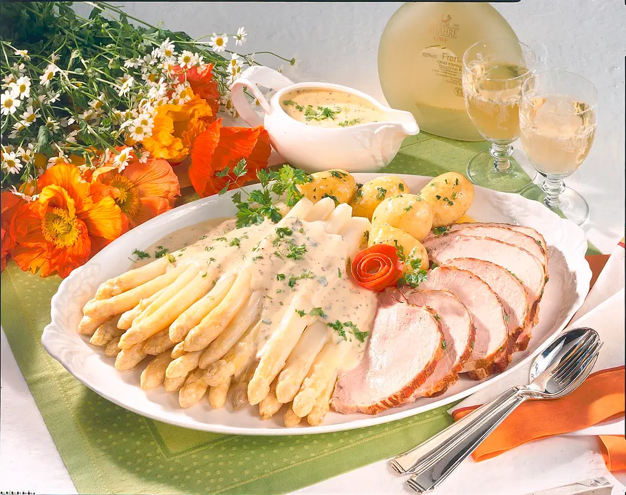 Spargel mit Kasseler & Senfrahm Rezept Spargel mit Kasseler & Senfrahm Rezept