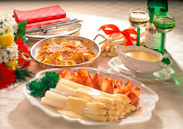 Spargel mit Kratzete Rezept Spargel mit Kratzete Rezept