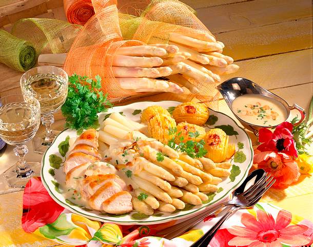 Spargel mit Riesling-Soße Rezept Spargel mit Riesling-Soße Rezept