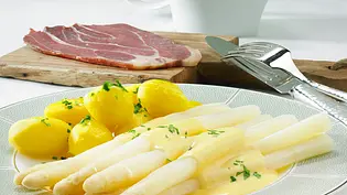 Spargel mit Schinken Rezept - Foto: LECKER @ Bauer Media Group