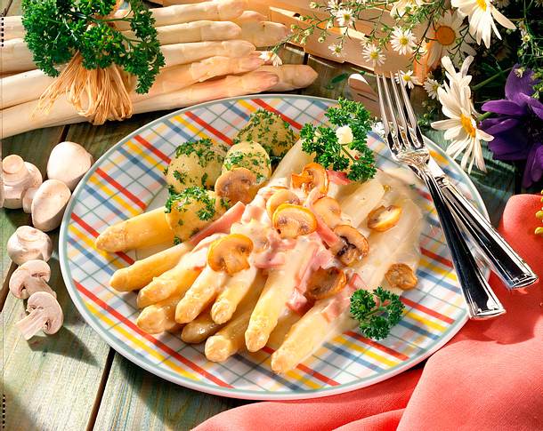 Spargel mit Schinken-Pilzsoße Rezept Spargel mit Schinken-Pilzsoße Rezept