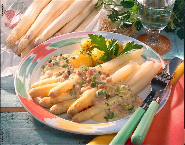 Spargel mit Schinkensoße Rezept Spargel mit Schinkensoße Rezept