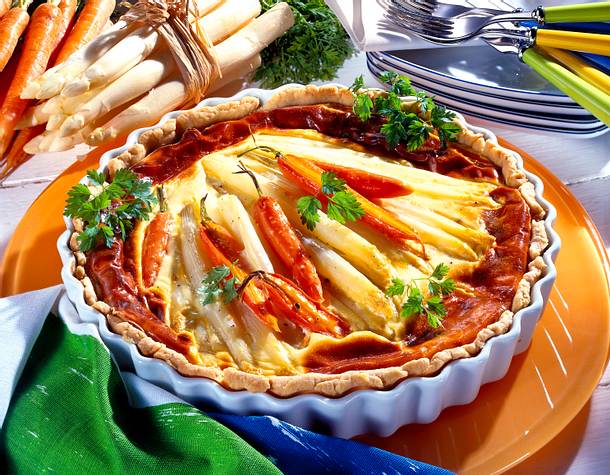 Spargel-Möhren-Quiche Rezept Spargel-Möhren-Quiche Rezept