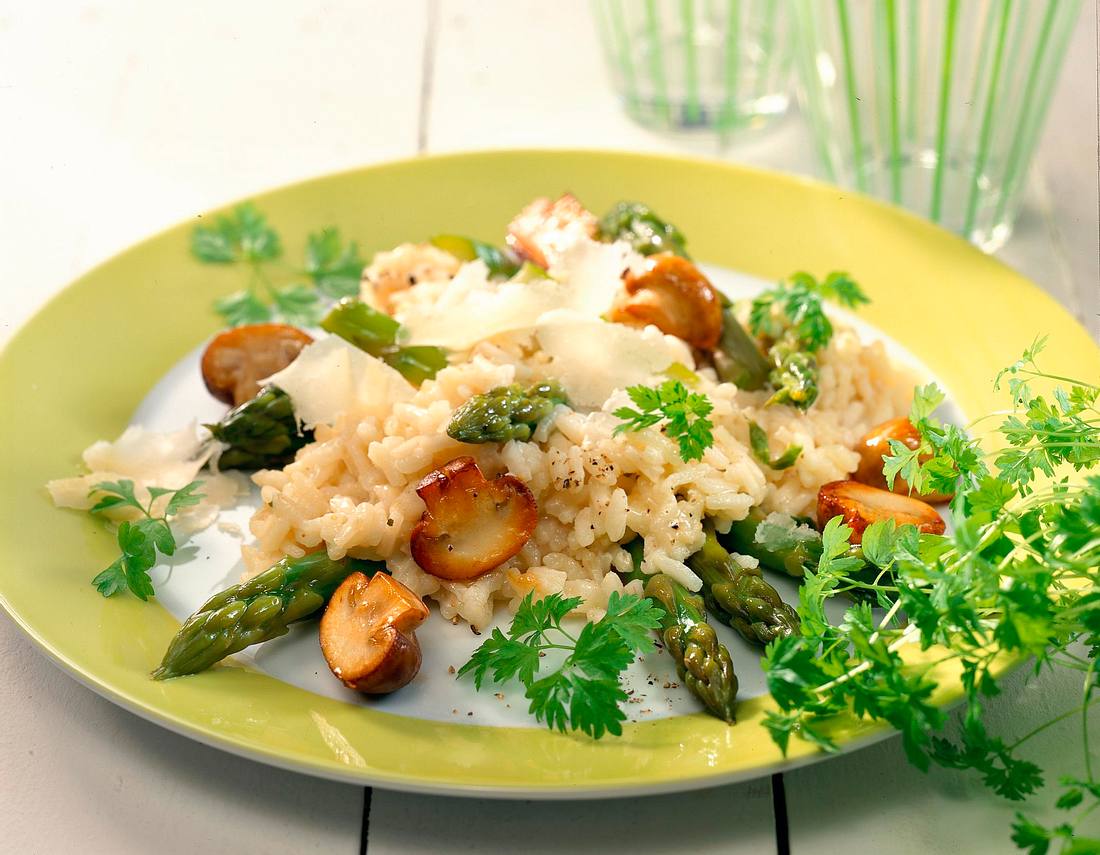 Spargel-Risotto Rezept | LECKER Spargel-Risotto Rezept | LECKER