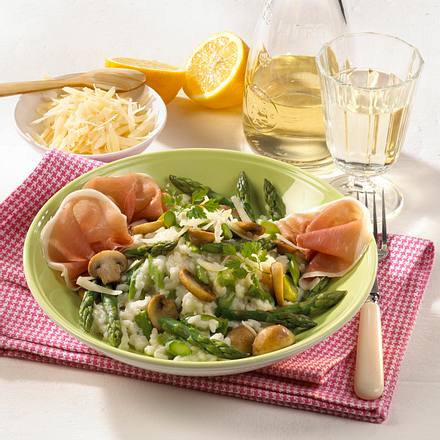 Spargel-Risotto mit Parmaschinken Rezept Spargel-Risotto mit Parmaschinken Rezept