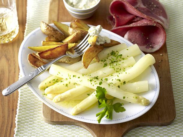 Spargel satt mit Remoulade und Katenschinken Rezept