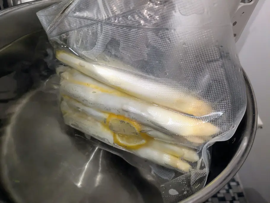 Spargel Sous-vide
