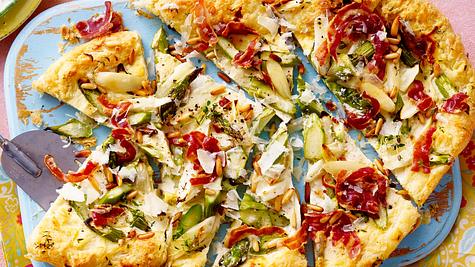 Spargel-Tarte vom Blech - Foto: House of Food / Bauer Food Experts KG