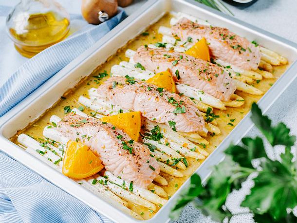 Spargel Vom Blech Mit Lachs Rezept | LECKER