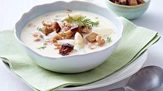 Spargelcremesuppe mit Krabben Rezept - Foto: House of Food / Bauer Food Experts KG