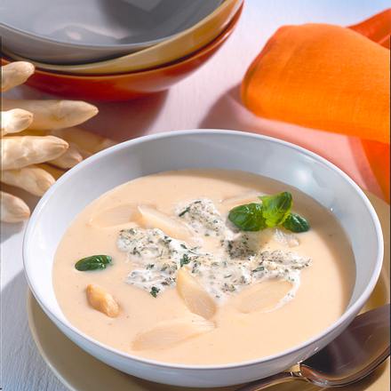 Spargelcremesuppe mit Kräutersahne Rezept Spargelcremesuppe mit Kräutersahne Rezept