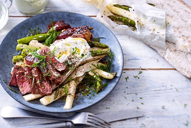 Spargelpäckchen mit Tagliata und Frischkäse-Mayo Rezept Spargelpäckchen mit Tagliata und Frischkäse-Mayo Rezept