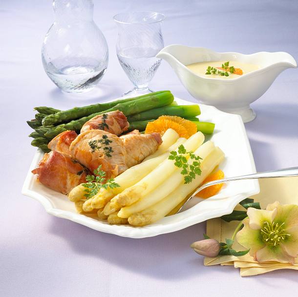 Spargelplatte mit Involtini Rezept Spargelplatte mit Involtini Rezept
