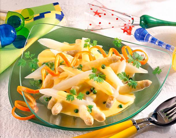 Spargelsalat mit Orangen-Hollandaise Rezept Spargelsalat mit Orangen-Hollandaise Rezept
